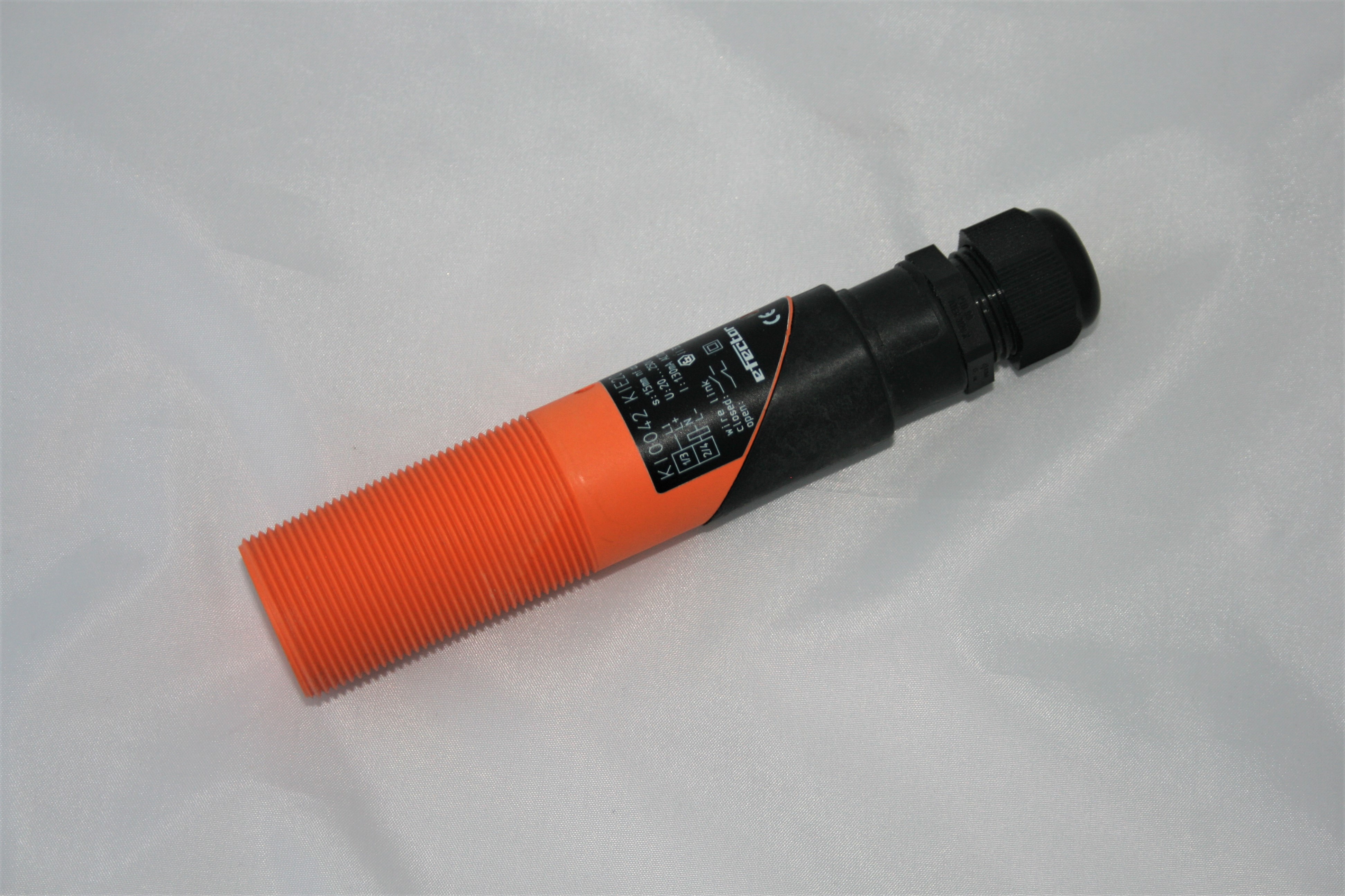 img_8041 KAPAZITIVER SENSOR KI0042 - Auslaufmodel